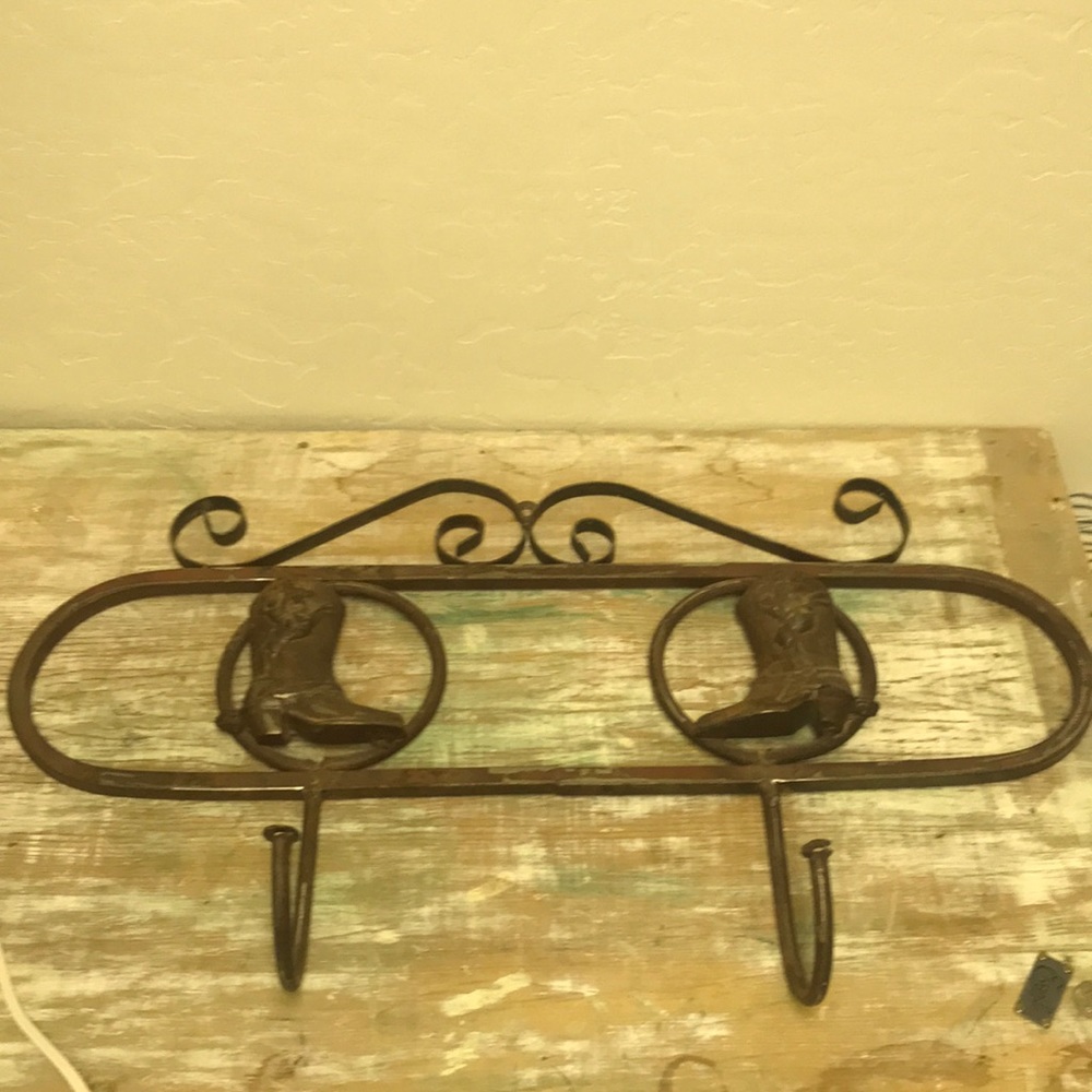 Rustic cowboy boot hat/coat 🧢 👢 hanger
